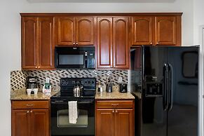 Updated Condo Near Conv Ctr, I-drive & Universal!