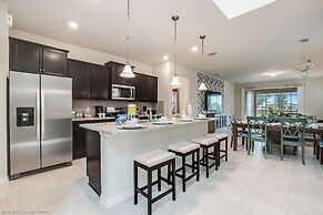 Private Pool Home w/ Spa, Game Room, BBQ & More!