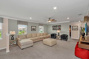 Villa! Private Pool & Game Room! Near Disney