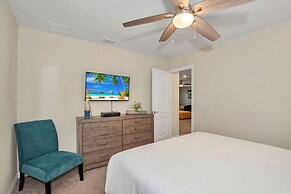 Villa! Private Pool & Game Room! Near Disney