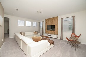 9009 Egret Mills Terrace