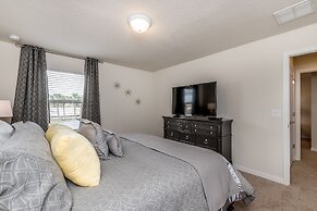 Large Villa W/private Pool & Game Room! Waterpark