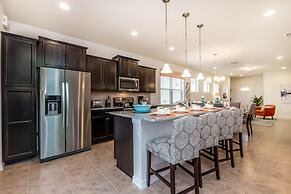 Large Villa W/private Pool & Game Room! Waterpark