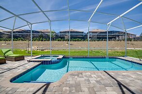 Gorgeous Home W/private Pool & Spa Sleeps 25!