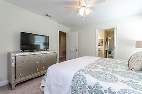 Gorgeous Home W/private Pool & Spa Sleeps 25!