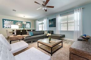 Gorgeous Home W/private Pool & Spa Sleeps 25!