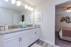 Gorgeous Home W/private Pool & Spa Sleeps 25!