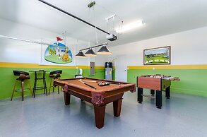 Gorgeous Home W/private Pool & Spa Sleeps 25!