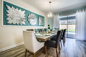 Gorgeous Home W/private Pool & Spa Sleeps 25!