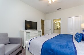 Gorgeous Home W/private Pool & Spa Sleeps 25!