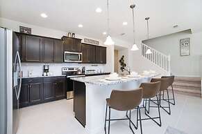 Townhome Splash Pool BBQ Free Water Park!