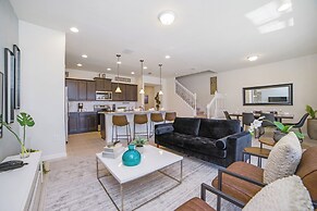 Townhome Splash Pool BBQ Free Water Park!