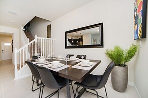 Townhome Splash Pool BBQ Free Water Park!