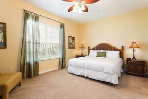 Condo W/view of New Orlando Eye!near Attractions