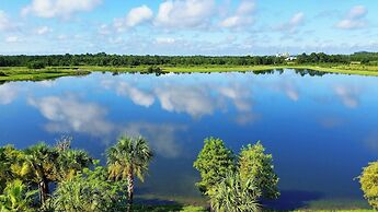 Condo W/view of New Orlando Eye!near Attractions