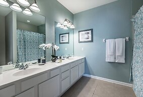 Updated Townhome, Near Conv Ctr, Universal & I-dr