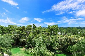 Newly Updated Condo, Near Conv. Center