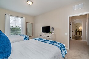 Newly Updated Condo, Near Conv. Center