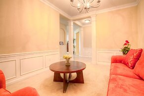 Lovely Third-floor Vista Cay Resort Condo!