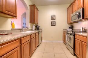 Spacious Vista Cay Condo, Close to Conv. Center