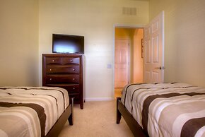 Spacious Vista Cay Condo, Close to Conv. Center