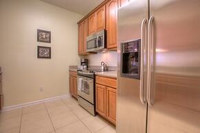 Spacious Vista Cay Condo, Close to Conv. Center