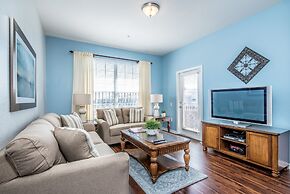 Top-floor Condo, Near Universal &convention Ctr