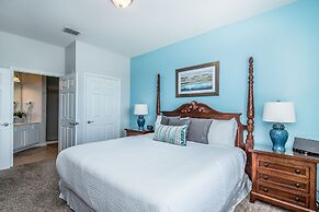 Top-floor Condo, Near Universal &convention Ctr