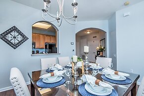 Top-floor Condo, Near Universal &convention Ctr