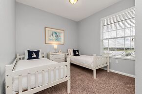 Newly Remodeled Lakeview Penthouse, Near Conv. Ctr