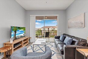 Newly Remodeled Lakeview Penthouse, Near Conv. Ctr