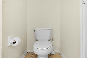 Spacious Townhome W/patio & Garage! Sleeps10