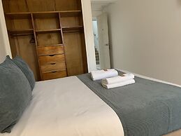 PSH Pasajero Suites Corferias