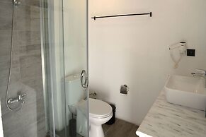 Camlik 87 Hotel Ayvalik