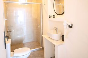 Camlik 87 Hotel Ayvalik