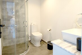 Camlik 87 Hotel Ayvalik