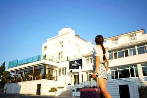 Camlik 87 Hotel Ayvalik