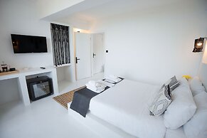 Camlik 87 Hotel Ayvalik