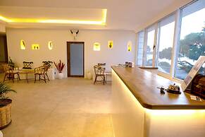 Camlik 87 Hotel Ayvalik