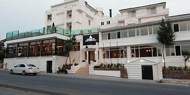 Camlik 87 Hotel Ayvalik