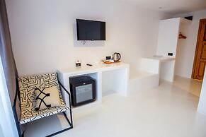 Camlik 87 Hotel Ayvalik