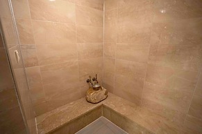 Camlik 87 Hotel Ayvalik