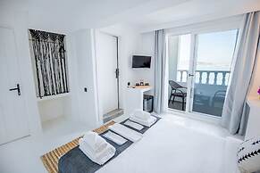 Camlik 87 Hotel Ayvalik