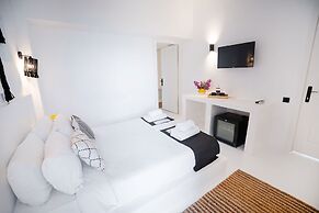 Camlik 87 Hotel Ayvalik