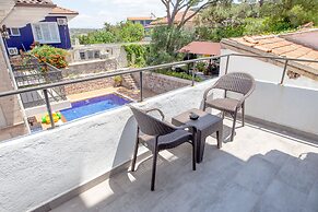 Camlik 87 Hotel Ayvalik