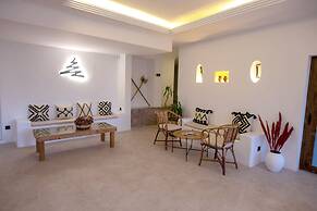 Camlik 87 Hotel Ayvalik