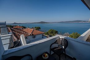 Camlik 87 Hotel Ayvalik