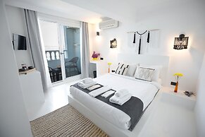 Camlik 87 Hotel Ayvalik