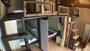 Guest House Connect - Hostel