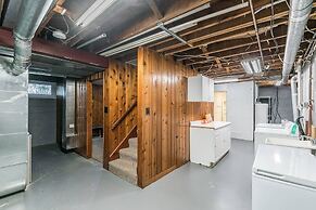 Enchanting historic townhouse by CozySuites